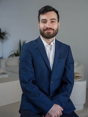 Jonathan Phillips Buyer's Agent Burlington is a Licensed Realtor&reg;